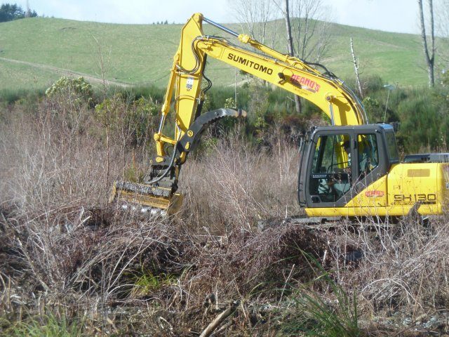 Large scale mobile mulcher